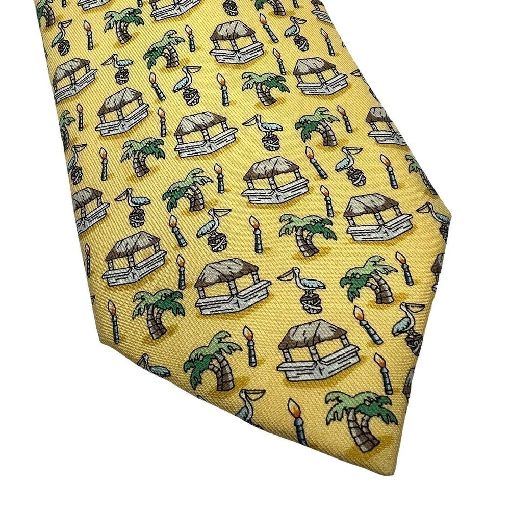 Vineyard Vines Yellow Silk Pelican Fish Tie Necktie Tropoical Palm Trees